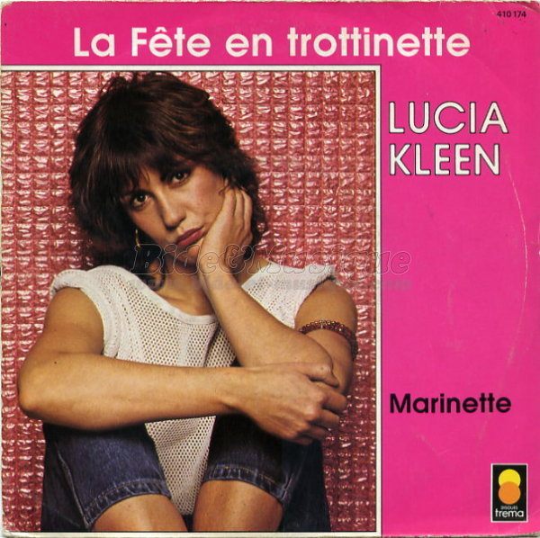 Lucia Kleen - fête en trottinette, La