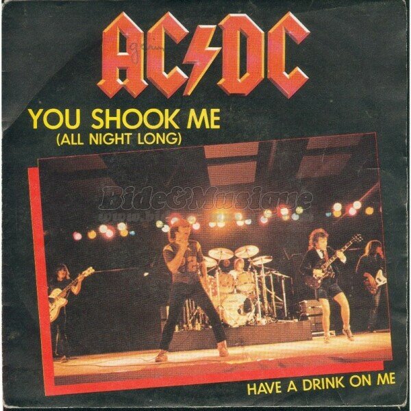 AC/DC - coin des guit'hard, Le