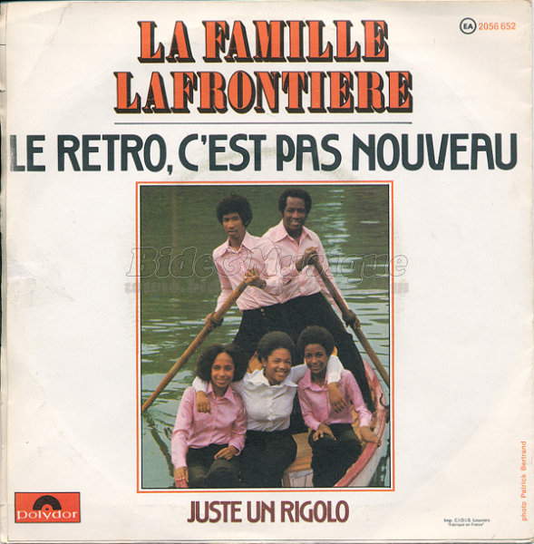 Famille Lafrontière, La - V.O. V.F. (version anglophone)